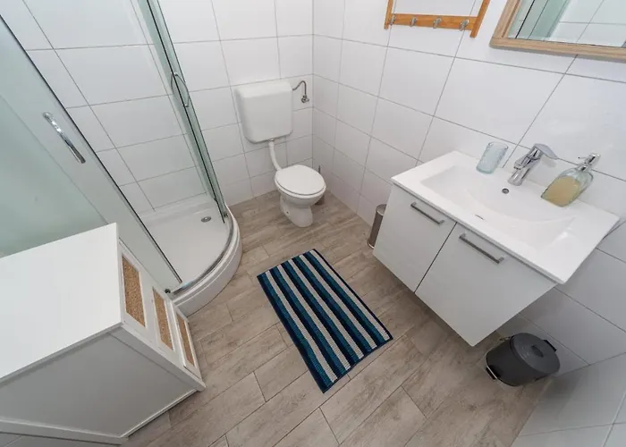 בית נופש Ivana ביוגראד נה מורו